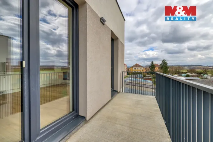 Pronájem bytu 2+kk, Dobřany, 53 m2