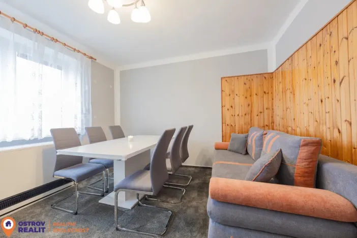 Prodej rodinného domu, Zvole, 250 m2