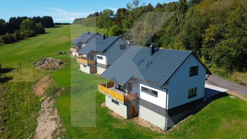 Pronájem rodinného domu, Jilemnice, 1025 m2