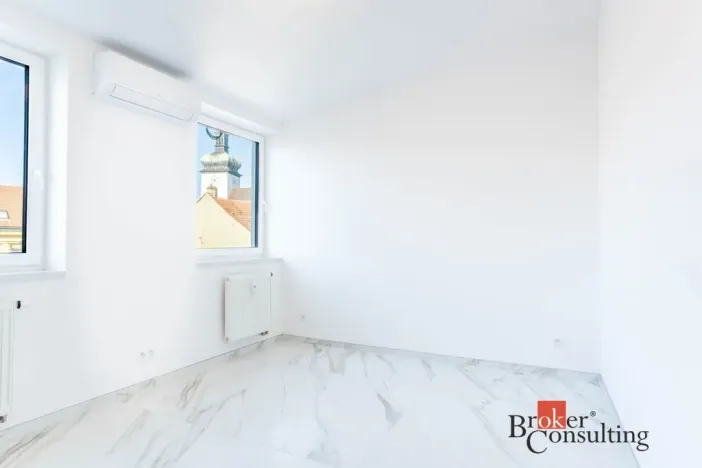 Pronájem kanceláře, Brno - Brno-město, Kobližná, 95 m2