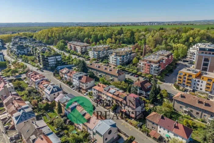 Prodej bytu 3+1, Praha - Košíře, Naskové, 80 m2