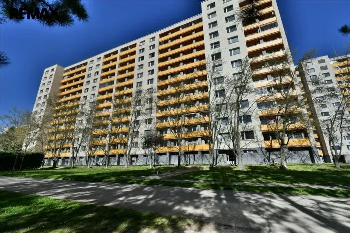 Prodej bytu 3+1, Hradec Králové - Nový Hradec Králové, třída Edvarda Beneše, 80 m2