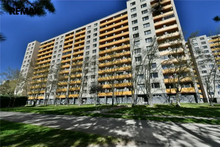 Prodej bytu 3+1, Hradec Králové - Nový Hradec Králové, třída Edvarda Beneše, 80 m2
