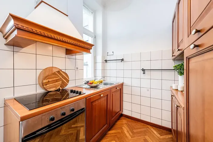 Pronájem bytu 3+kk, Praha - Nové Město, Koubkova, 61 m2