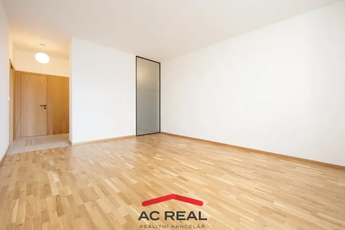 Pronájem bytu 2+1, Brno, Čápkova, 73 m2