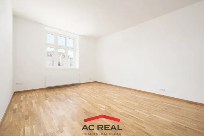 Pronájem bytu 2+1, Brno, Čápkova, 73 m2