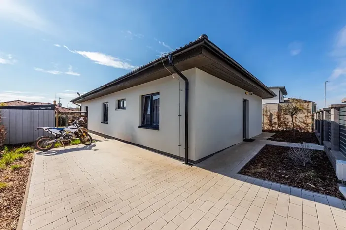 Prodej rodinného domu, Kounice, 116 m2