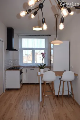 Pronájem bytu 2+kk, Jihlava, Třebízského, 42 m2