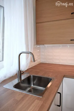 Pronájem bytu 2+kk, Jihlava, Třebízského, 42 m2