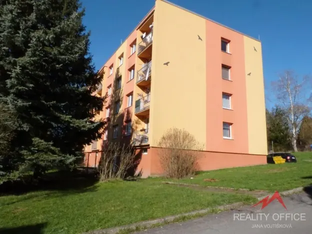 Pronájem bytu 1+1, Jílové - Martiněves, E. Krásnohorské, 35 m2