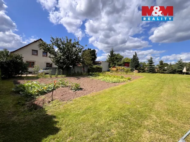 Prodej zahrady, Vrutice, 550 m2