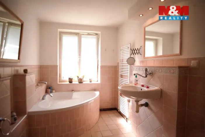 Prodej rodinného domu, Frýdlant nad Ostravicí - Nová Ves, 340 m2