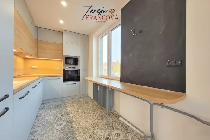 Pronájem bytu 2+1, Prostějov, Svatoplukova, 61 m2