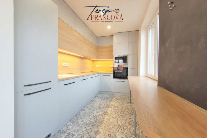 Pronájem bytu 2+1, Prostějov, Svatoplukova, 61 m2