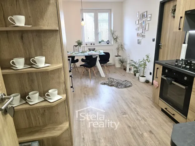 Pronájem bytu 2+1, Krnov, Bezručova, 60 m2