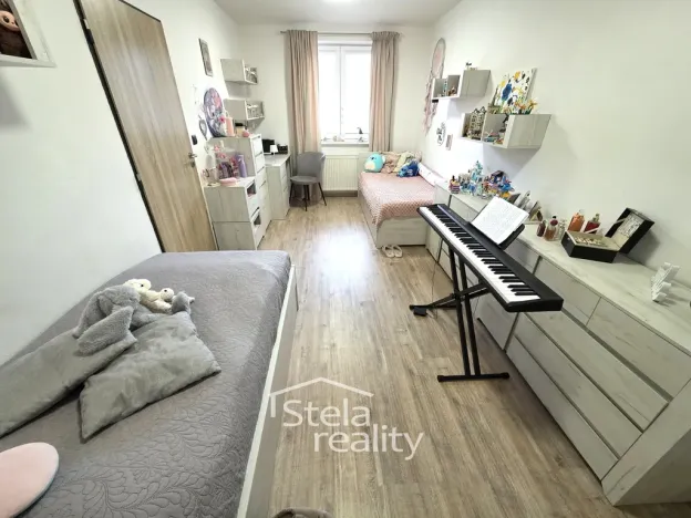 Pronájem bytu 2+1, Krnov, Bezručova, 60 m2