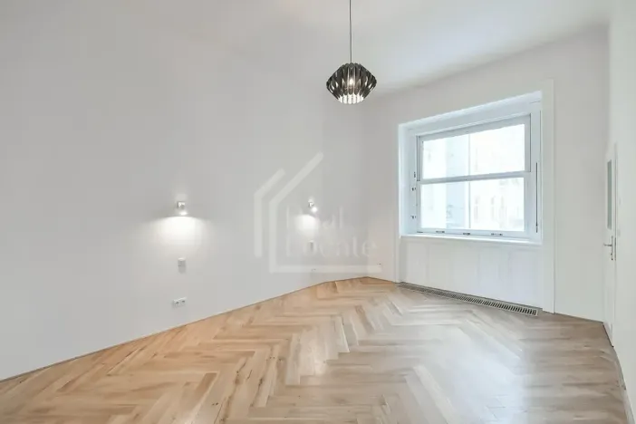 Pronájem bytu 3+kk, Praha - Smíchov, Janáčkovo nábřeží, 106 m2