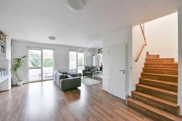 Pronájem vily, Zdiby, Centrální, 187 m2