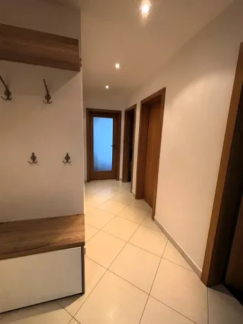 Pronájem bytu 2+kk, Praha - Libeň, Vojenova, 68 m2