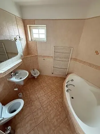 Pronájem rodinného domu, Nehvizdy, U Studánky, 145 m2