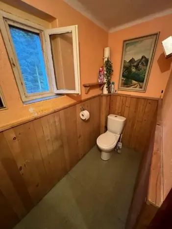 Prodej podílu vícegeneračního domu, Lužná, Čejkovka, 250 m2