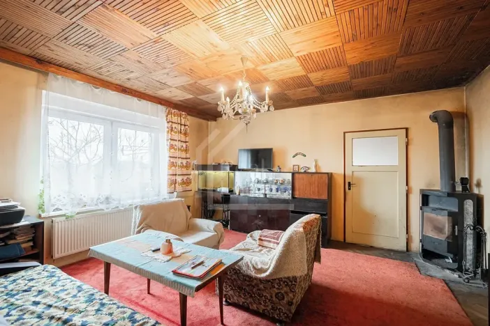 Prodej rodinného domu, Třebusice, 470 m2