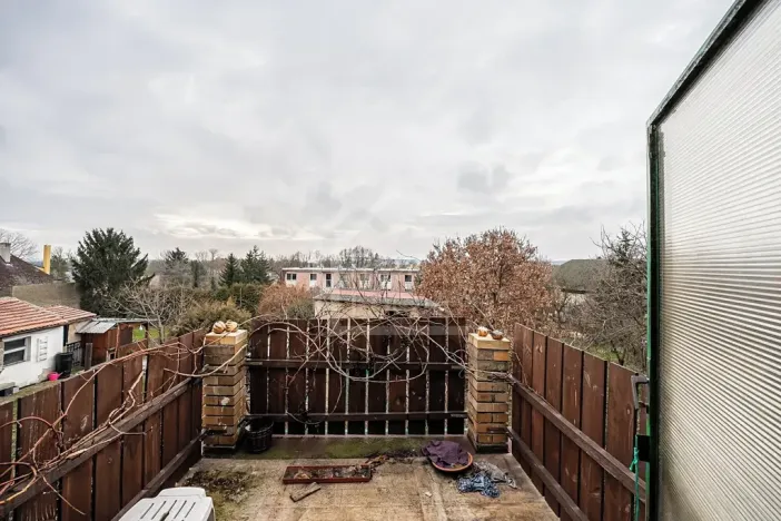 Prodej rodinného domu, Třebusice, 470 m2