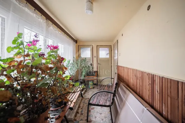 Prodej rodinného domu, Třebusice, 470 m2