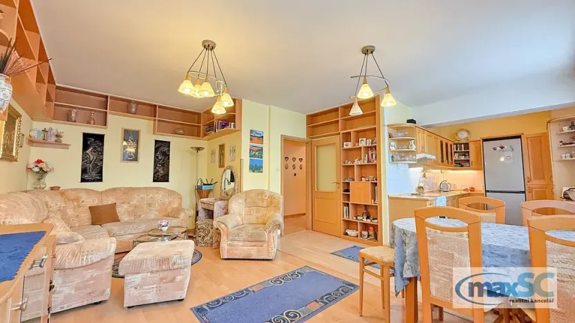 Prodej bytu 3+kk, Býšť, 77 m2