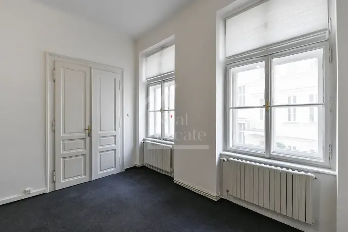 Pronájem kanceláře, Praha - Nové Město, Lazarská, 110 m2