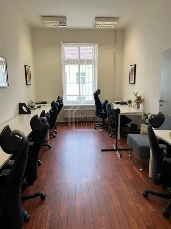 Pronájem kanceláře, Praha - Vinohrady, Lublaňská, 14 m2