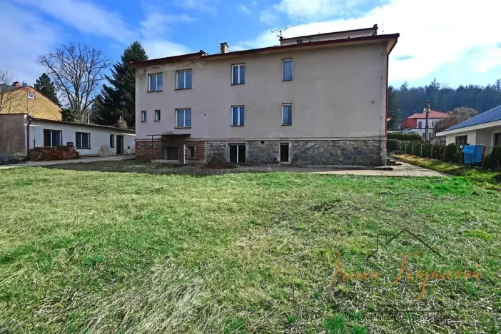 Prodej pozemku pro bydlení, Lštění, Míru, 1933 m2