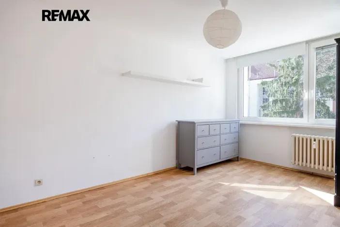 Pronájem bytu 4+kk, Praha - Libeň, Na hájku, 75 m2