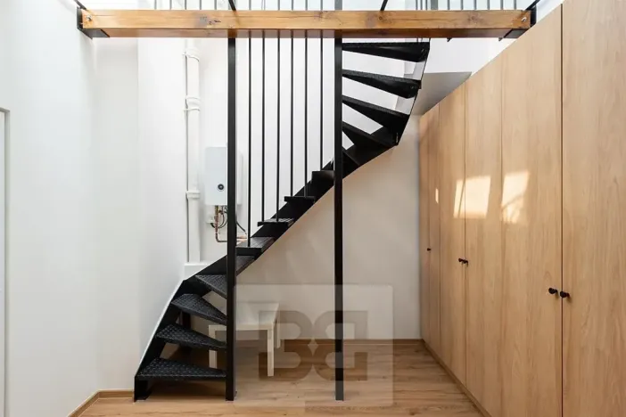 Pronájem bytu 2+kk, Praha - Staré Město, Staroměstské náměstí, 60 m2