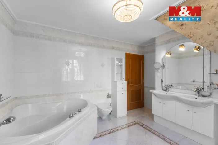 Prodej rodinného domu, Praha - Modřany, Vojtova, 277 m2