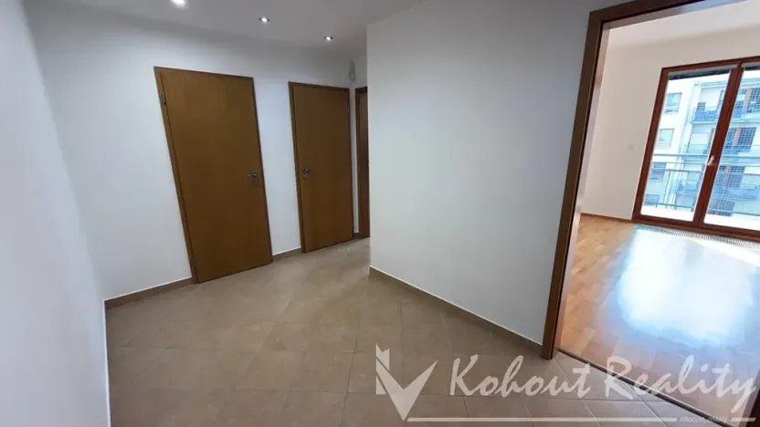 Pronájem bytu 2+kk, Praha - Záběhlice, Mattioliho, 61 m2