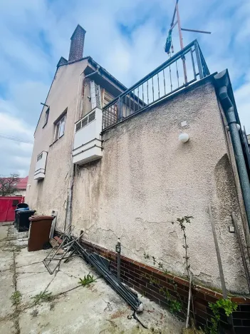 Prodej rodinného domu, Kostelec nad Černými lesy, Jánské náměstí, 433 m2