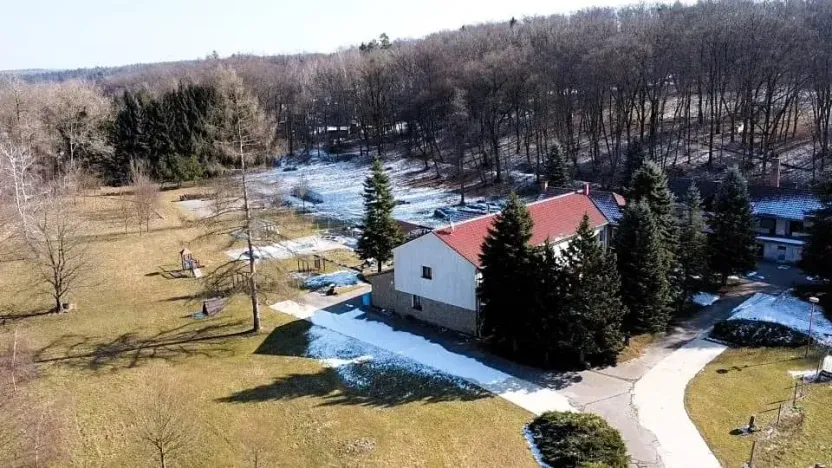 Prodej komerční nemovitosti, Tvarožná Lhota, 667 m2