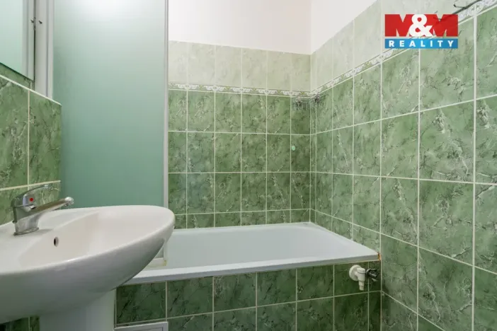 Prodej bytu 2+1, Milovice - Boží Dar, Krátká, 46 m2