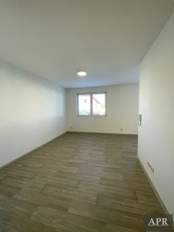 Pronájem bytu 2+kk, Boršice u Blatnice, 58 m2