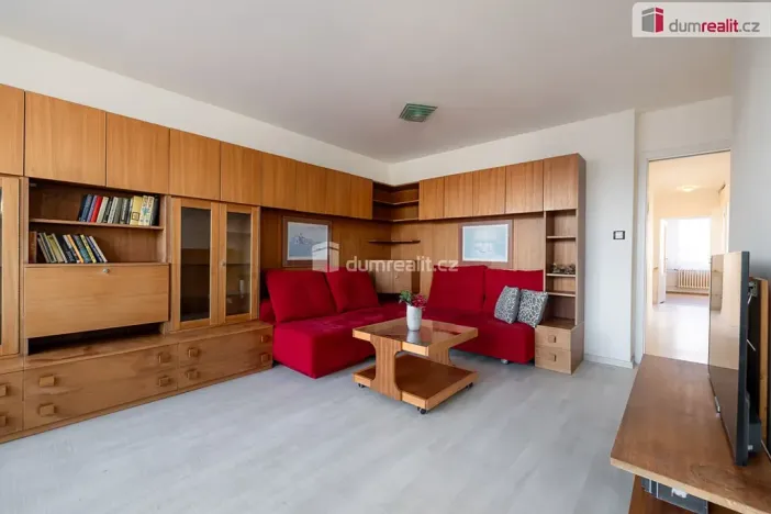 Prodej bytu 3+1, Praha - Řepy, Nevanova, 73 m2