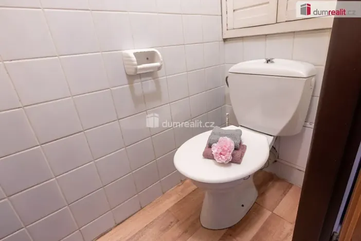 Prodej bytu 3+1, Praha - Vršovice, Žitomírská, 81 m2