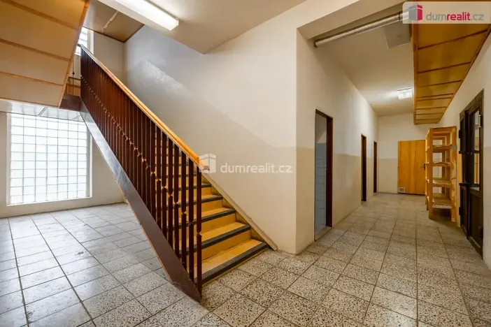 Prodej ubytování, Valeč, 43069 m2