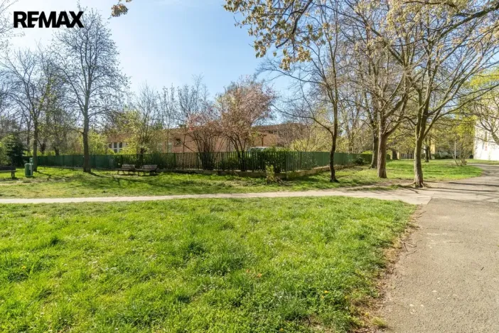 Pronájem bytu 3+kk, Praha - Braník, Novodvorská, 55 m2