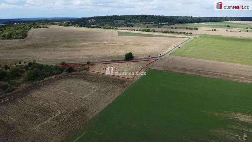 Prodej pozemku, Sýkořice, 3943 m2