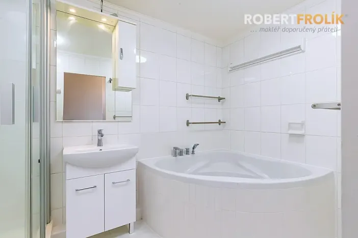 Pronájem bytu 3+kk, Praha - Řepy, Nevanova, 71 m2