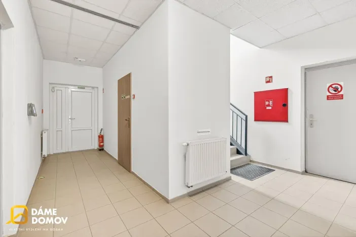 Pronájem skladu, Uherské Hradiště - Vésky, Zámostí, 482 m2