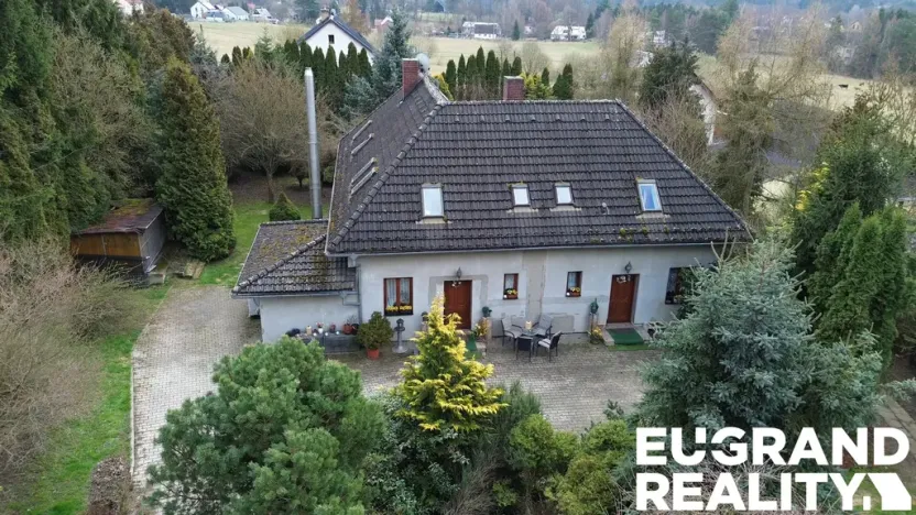 Prodej rodinného domu, Nový Bor - Janov, 219 m2