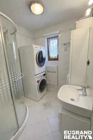 Prodej rodinného domu, Nový Bor - Janov, 219 m2