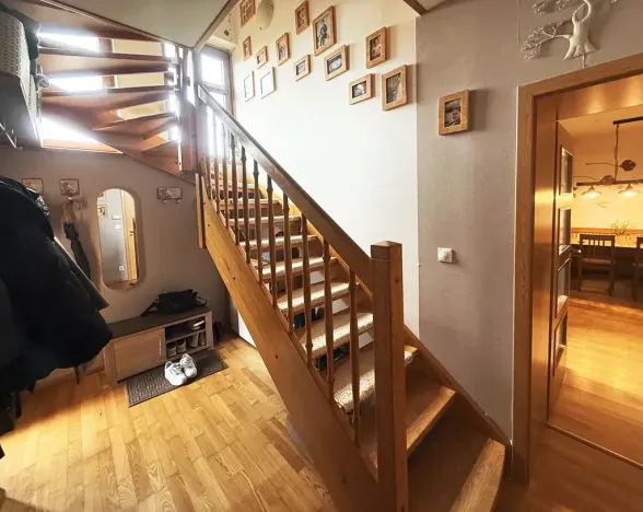 Prodej rodinného domu, Ledce, 140 m2